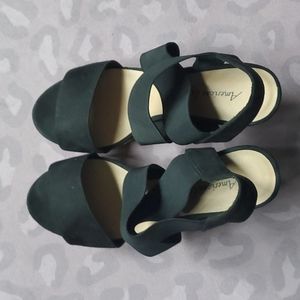 American Eagle (payless) size 6.5 wedges sandals